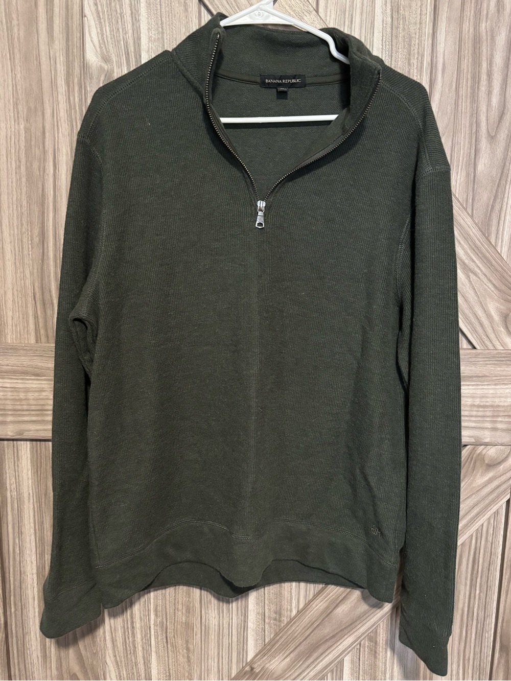 Banana Republic Men's Olive Green Quarter-Zip Sweater